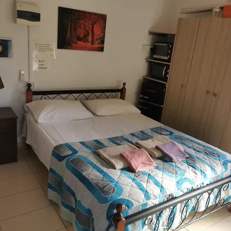 Nicosia Rooms Studios Apartment
