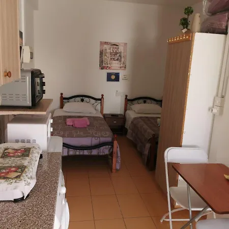 Nicosia Rooms Studios Apartment