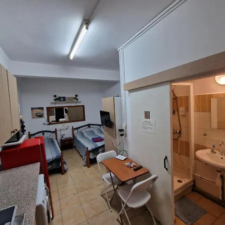 Nicosia Rooms Studios
