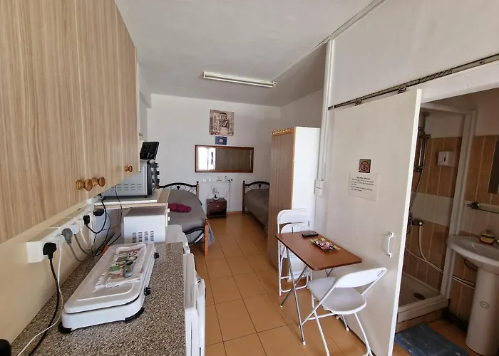 Nicosia Rooms Studios * Nikósie
