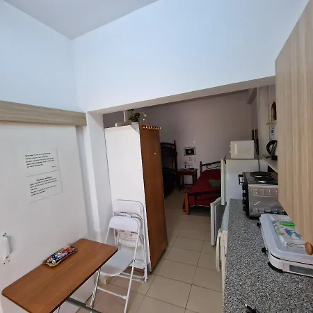 Nicosia Rooms Studios ニコシア